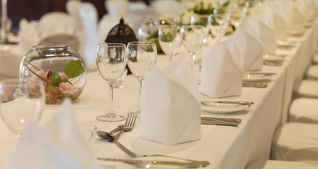 Nuremore Hotel & Country Club كاريكماكروس المظهر الخارجي الصورة