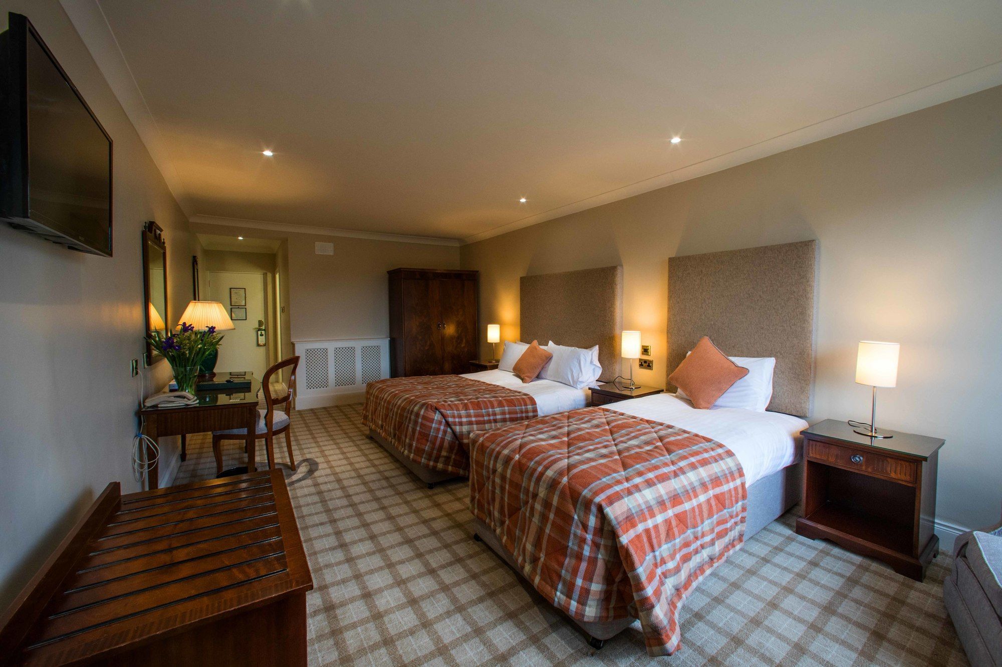 Nuremore Hotel & Country Club كاريكماكروس المظهر الخارجي الصورة