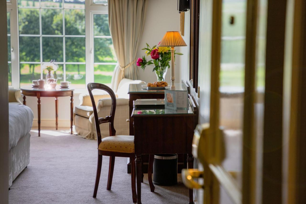 Nuremore Hotel & Country Club كاريكماكروس المظهر الخارجي الصورة